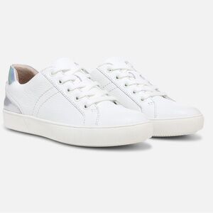 Naturalizer Morrison Sneaker.